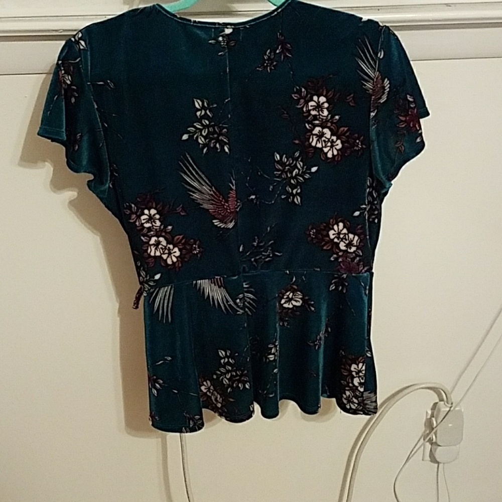 Shirt - Picture 2 of 3